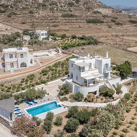 Βίλα Alba Spacious By The Sea *