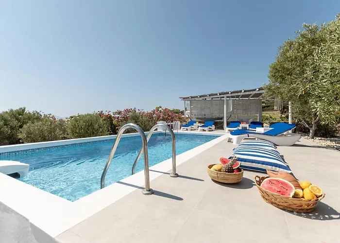 Alba Spacious By The Sea * Mikri Vigla