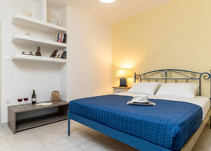 Villa Alba Spacious By The Sea Mikri Vigla