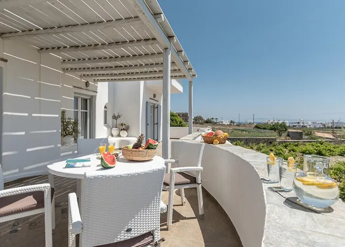 Alba Spacious By The Sea Villa *