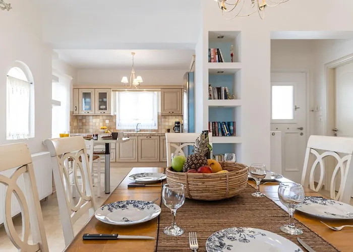 Villa Alba Spacious By The Sea Mikri Vigla